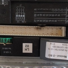 SEW EURODRIVE MOVIMOT Drive Inverter MM03D-503-00 380-500V 3-Phase 0.5HP