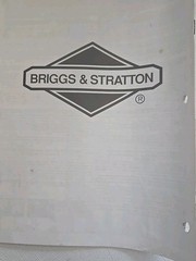 Briggs & Stratton Model Series 110000 120000 200000 210000 Engine Operate Manual
