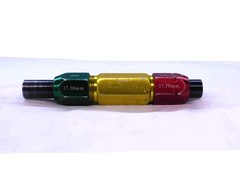 17.300 & 17.700 CL ZZ mm PIN PLUG GAGE GO NOGO 17.000 +.300 17 .6811 17.30 17.70