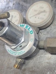 Uniweld 592H Compressed Gas Regulator 0-4000 PSI