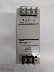 Omron S8VS-12024 Power Supply Input 50/60Hz AC100-240V 1.9A Output DC24V 5A