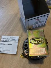 DWYER PRESSURE SWITCH 1910-0 W 34 H