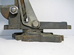 ERON 2-1/2″ TILTING VISE JAPAN MADE