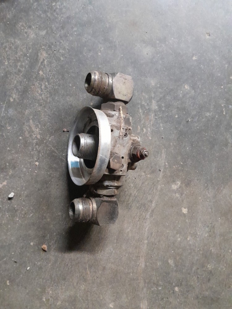 Case 1840 1845c Hydraulic Filter Housing Head Base