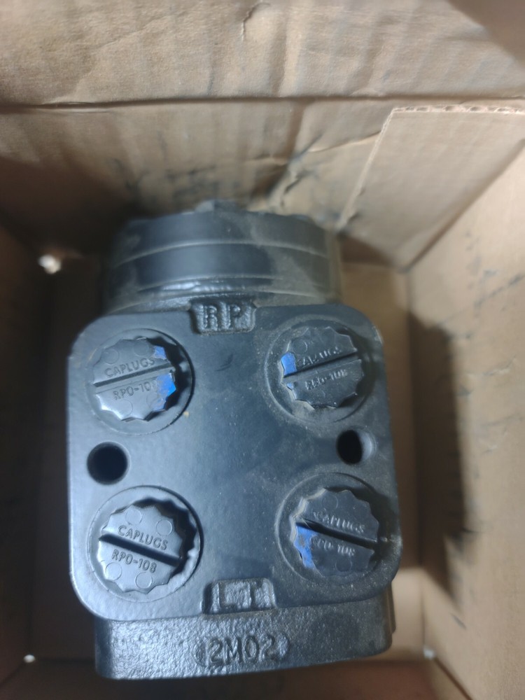Caterpillar  O.E.M. Scraper Pump P/N 124-7800 updated P/N 124-7800