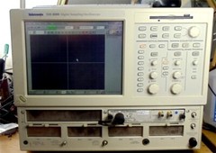 Tektronix TDS/CSA8000-4 DC-50 GHz with 80C08B-CR1 sample module700-1650nm