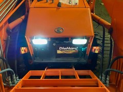 2 Super Brite for LED headlight bulbs for KUBOTA tractors 12V 35/35W 34070-99010