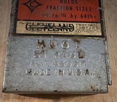 Vintage Cleveland High Speed Drill Index No 413 Metal box With 7 Bits Huot USA