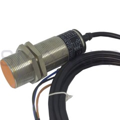 New In Box IFM DI5003 DIA3010-ZPKG/30-3000 I/MIN Proximity Switch