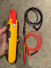 Fluke 902FC True-RMS HVAC Clamp Meter With Leads No Case