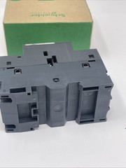 Schneider Electric GV2ME16 Motor Circuit Breaker, TeSys, New, USA Seller