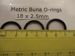 18mm ID x 23mm OD x 2.5mm thick O-ring. Buna-70. Quan 3.