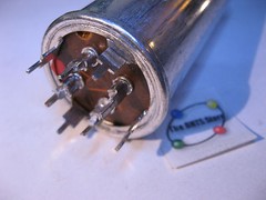 Electrolytic Capacitor Multi 250,300,10,5uF 165,160,150,160VDC K121J843-18 NOS