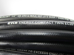 Ryco – 1254254GT 1/2″ Twin Auxiliary Hose Assembly – for Genie GS Scissor Lifts