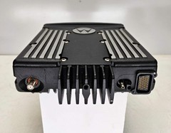 Motorola XTL2500 P25 Digital 700/800 Mhz Dash Mount 800ch (35W)