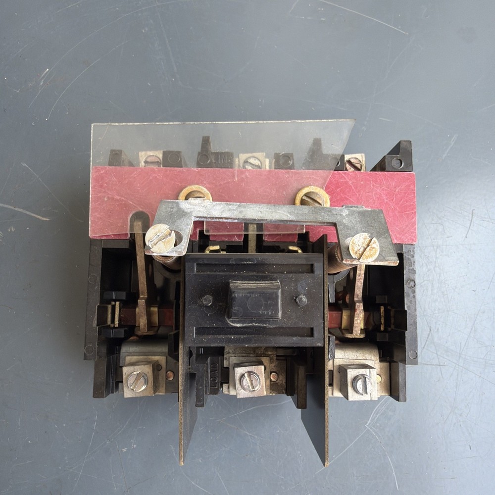 WESTINGHOUSE 60A DS26U DISCONNECT SWITCH