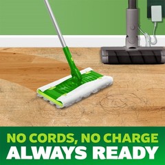 Swiffer Hair Magnet Deluxe Starter Kit, 1 pole, 6 Dry & 2 Wet Cloths