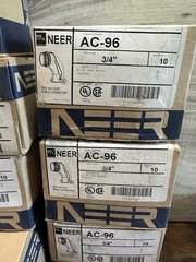 Lot of 100 NEER AC96 3/4 Inch Die Cast Conduit Connectors New NOS