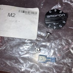 Fits to True 077B1216L Temperature Control with Knob Kit #077B1216 Untested