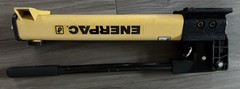 Enerpac P392 Two-Speed Hydraulic Hand Pump 700 Bar/ 10,000 PSI
