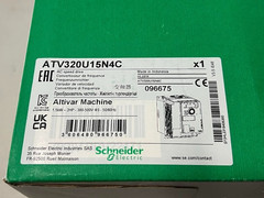 Schneider Electric ATV320U15N4C AC Variable Speed Drive New in box MN STOCK