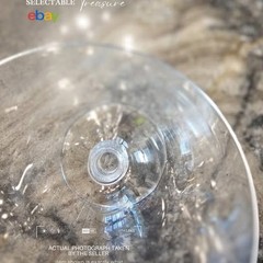 Rare Lalique “Saint Hubert” Bordeaux Wine Glass