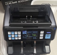 Money Counter with Value Count for USD/EUR/CAD, UV/MG/IR/DD/MT #3663V R6