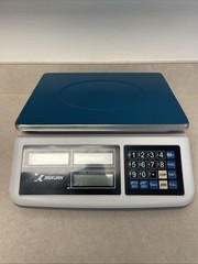 Industrial Counting Scale 30kg/66lb x 0.1g Precision Bench Counter Scale