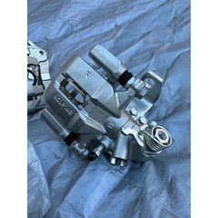 Unbranded Rear Left & Right Disc Brake Caliper Set w/ Brackets Hardware