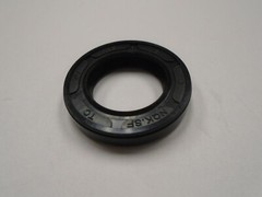 NEW TC 20X32X6 DOUBLE LIPS METRIC OIL / DUST SEAL 20mm X 32mm X 6mm