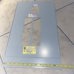 GE DEAD FRONT COVER 200A 120/240V 1 PH 20 SPC LONG 23 1/2 WIDE 13 1/2