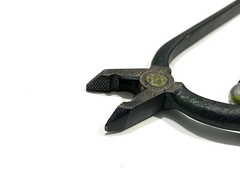 Blue Point Reversible Cushion-Throat Safety Wire Pliers Model WTRW6A