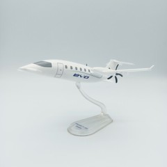 1:100 P.180 Avanti EVO Aircraft ABS Model