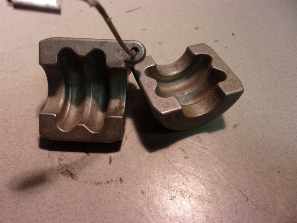 NEW Graco 31005761 Coupling Mini Paired Metal Clamps *FREE SHIPPING*