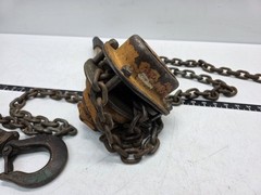 Columbus McKinnon 653 1-1/2ton Lever Chain Hoist Come Along, C&M