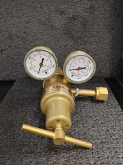 HARRIS 9296 Multi Stage Regulator Two Stage General Purpose Regulator