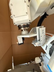Toshiba Machine Co. System Six-Axis 6-Axis Robot TVL500 TVL 500 28kg