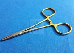 T/C O.R GRADE WEBSTER NEEDLE HOLDER DRIVER 4.5″ SMOOTH PLAIN JAWS