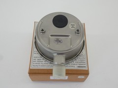 WAL Pressure Gauge, 4″, 1/2″ NPT Bottom, 0-160 PSI – NEW Surplus!