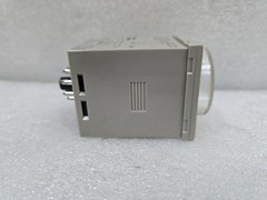 OMRON H3CR-A8 Solid-state Timer Relay 0-30 MIN 24-48VAC 5060Hz