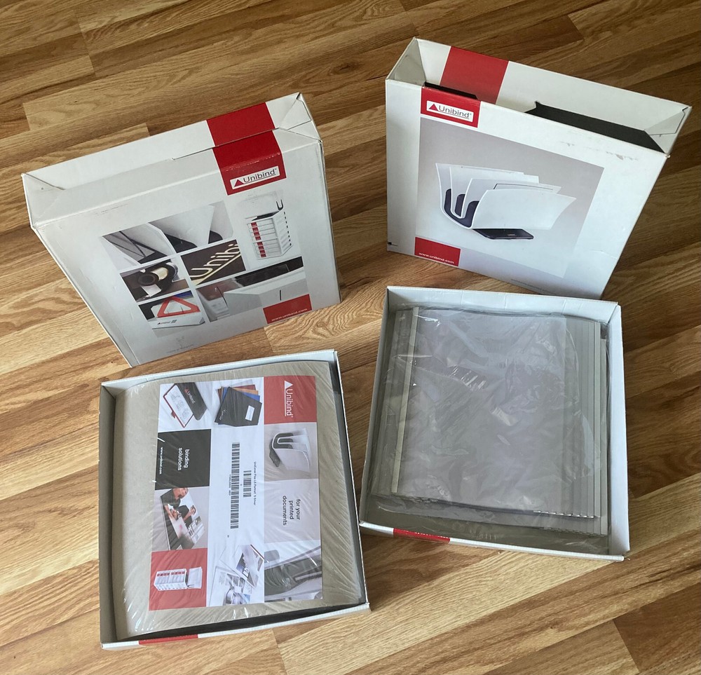 UniCover Thermal Flex Covers in Silver, NIB, S Max 40 pages – 136 total pieces