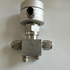 Fujikin O.P. 3.5-7kg-cmG 0.34-0.69MPa N.C.