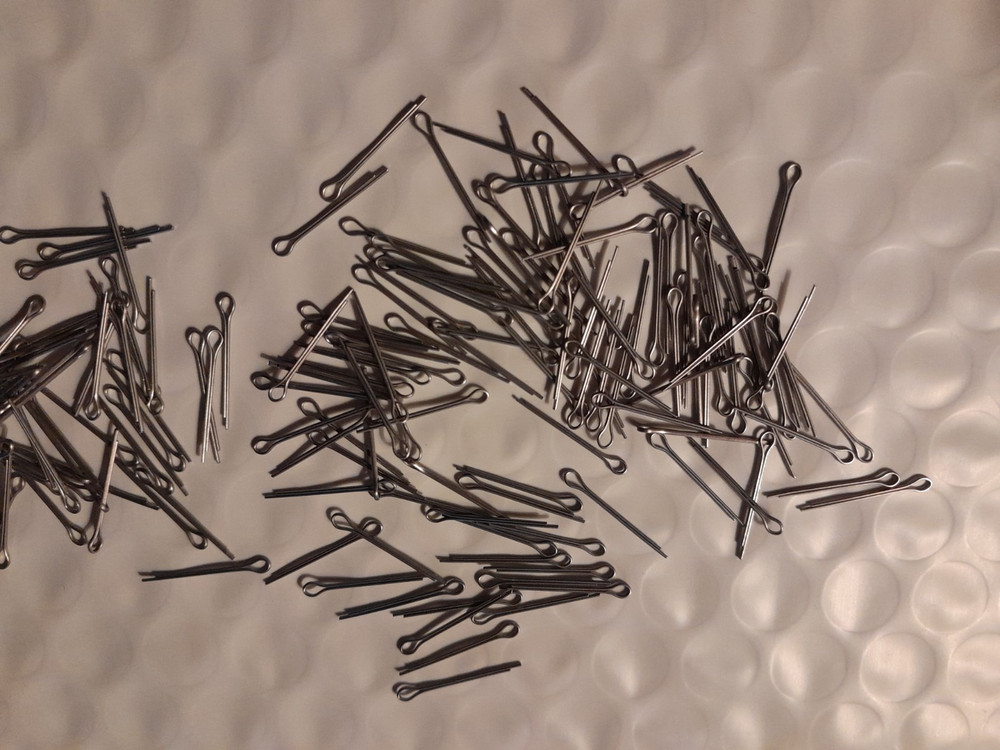 1/32 X 1/2″ COTTER PINS EXTENDED PRONG STAINLESS STEEL (SELECT QTY)