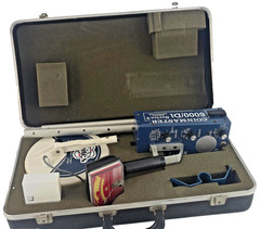 Vintage Whites Coinmaster 6000/Di Professional Series 3 Metal Detector w Case