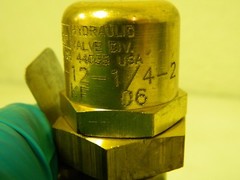 Parker Relief Valve 1/4" Inlet 1-11/16" Wide 3-3/4" High 631B-12-