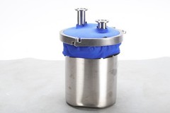 Chemglass Filling and Venting Closure Dual Port – Fair Condition