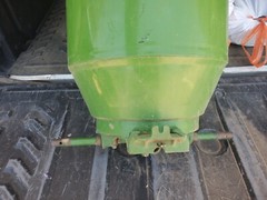 John Deere 800 Series Metal Hopper ‘ Super Nice’ 1 Row Planter 2 Row Planter JD