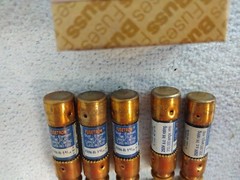 Lot Of 10 Bussmann Fusetron FRN-R-1 6/10 Amp Fuse CartridgeClass RK5 250vac 1.6A