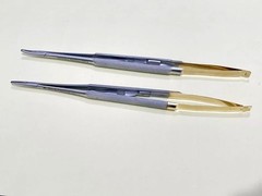 HU-FRIEDY Castroviejo Needle Holder 7″ 18cm Lot of 2 Pcs NH5024SiM NH5024RC