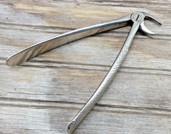 C. ASH & Sons Dental Forceps #33 EP4-46 Pliers Extraction Tool England Vintage